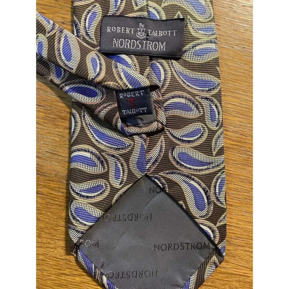 VTG ROBERT TALBOTT Nordstrom‎ Men's Silk Necktie USA Designer Gold Blue Paisley